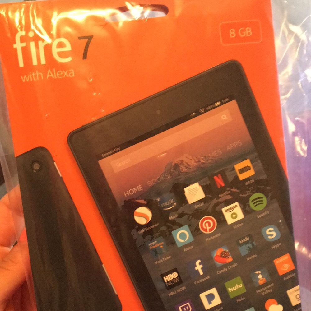 Amazon Fire Tablet 7 w/ Alexa 8GB